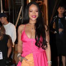 rihanna s hot pink makeup moment is fit