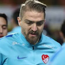 The player's height is 181cm | 5'11 and his weight is 72kg | 159lbs. Caner Erkin S Neue Frisur August 2021