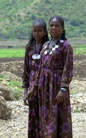 Habeşistan (obsolete), etiyopya federal demokratik cumhuriyeti (formal). Oromo Girls Photographed On A Road In Dessie Ethiopia C Mama Etiopia Mamma Ethiopia Via Flickr Oromo People African Beauty African Culture