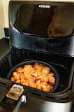 How do you reheat leftovers in an air fryer?