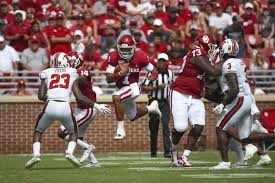 Former alabama quarterback jalen hurts is now oklahoma quarterback jalen hurts. Oklahoma Football Jalen Hurts Taking Ou Running Game To New Heights Crimson And Cream Machine
