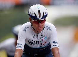 Chris froome intends to ride the tour de france with team ineos despite failing to agree a contract extension for next season, according to a teammate, dylan van baarle. Battered And Bruised Froome Soldiers On In Tour De France Reuters