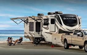 smallest front living 5th wheel