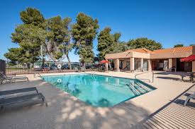 quail gardens apartments in casa grande