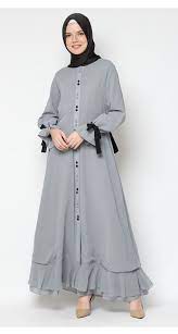 Selain itu, beberapa gamis modern juga didesain dengan kombinasi sifon polos untuk atasan dan sifon motif untuk bawahan. Pin By Aqnes On Dedesignnan Muslim Fashion Dress Moslem Fashion Muslim Fashion