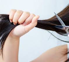 Cortarte el pelo en la casa es una excelente manera de hacer que un peinado corto luzca fresco mientras ahorras dinero. Hombres Y Mujeres 5 Videos Sobre Como Cortar El Pelo En Casa