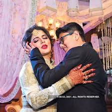 Photo tadka regular update you and gives you latest news of srabanti chatterjee. The Mother Son Duo Srabanti Chatterjee And Abhimanyu Shaking A Leg On The Dance Floor During Her Wedding Ceremony Held In The City Photogallery
