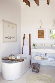 4 Bathroom Decor Trends And 25 Examples