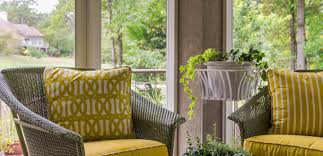 how to decorate your screened in porch