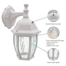 Maxxima Led Outdoor Wall Light White W Clear Water Glass Dusk To Dawn Sensor 580 Lumens 3000k Warm White