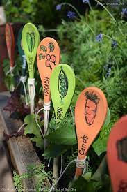 20 Darling Garden Markers To Decorate