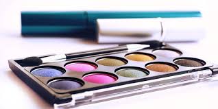 talc free eyeshadow makeup palette