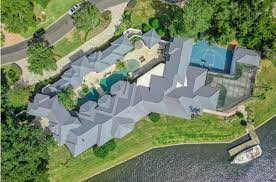 3 million dollar queens harbour mansion