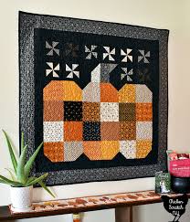 The Great Pumpkin Wall Hanging Quilt