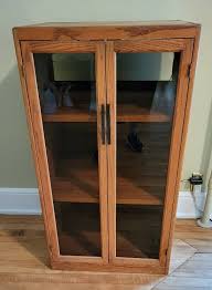Lighted Wood Display Cabinet Dr
