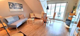 Jetzt wohnung zum mieten oder kaufen finden. Modern Moblierte 2 Zimmer Wohnung Mit Balkon Und Wlan In Erlangen Buchenbach