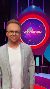 Ralf schmitz (born 3 november 1974 in leverkusen) is a german comedian and actor. Jof Tsx9eheepm
