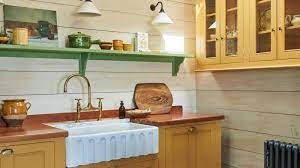 paint colors for small kitchens