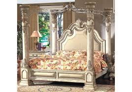 Furnishing Monaco Queen Canopy Bed