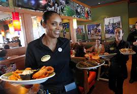 applebee s to open today in lompoc