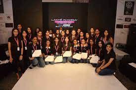 lakme academy in c g road ahmedabad