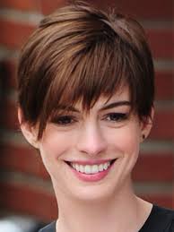 By Melanie Rud - ghk-timeless-beauty-trends-pixie-cut-anne-hathaway-lgn