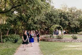 wedding at zilker botanical garden