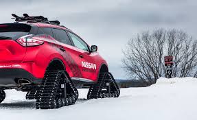 nissan throws tracks on the murano
