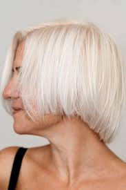 95 cool short haircuts for women over 60
