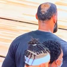 Looking for good roasts for friends? Nba Twitter Roasts Lebron James After Picture Of His Hair Goes Viral Fadeaway World