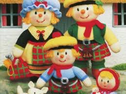 Get free sam scarecrow knitting pattern. Jean Greenhowe S Scarecrow Family Toy Doll Knitting Patterns Frugal Knitting Haus
