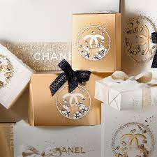 the art of detail gift wrapping