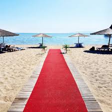 red carpet dubai for events get