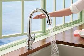 touchless pull down kitchen sink faucet