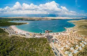 Zrće beach, located to the southeast of novalja, is a special story, it is the most beautiful and most attractive of novalja's beaches. Zrce Beach Partyurlaub In Kroatien