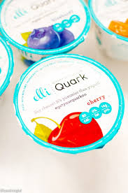 smoothie bowl and elli quark review