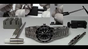 Proper bracelet sizing requires special expertise and experience. How To Size A Watch Bracelet 3 Different Methods Watch And Learn 14 Youtube