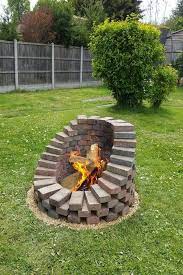 30 Amazing Diy Fire Pit Ideas