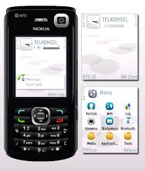 Nokia 210 dibekali memori internal berukuran 16 mb yang tentu saja bukan kapasitas yang besar untuk hp saat ini, namun karena hp ini masuk dalam. Tema Keren Nokia Kami