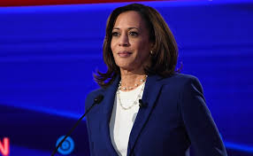 Et to include response from kamala harris and details of later appearances. Kamala Harris S Father Donald Harris Says Lost Touch After Custody Battle Report
