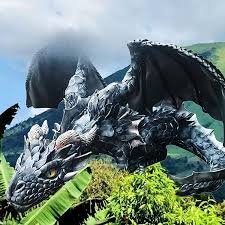 big squatting dragon sculpture the