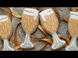 How To Decorate Champagne Glass Cookies