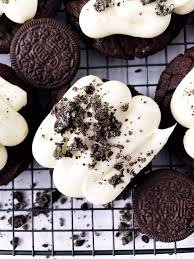frosted mint oreo cookies baking it