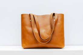leather tote bag shoot
