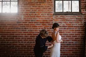It's that time of year. 10 Photographer Approved Tips For Getting Ready On Your Wedding Day