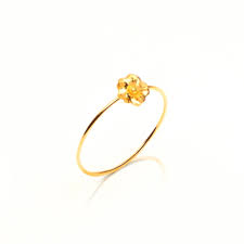 916 22k yellow gold flower mini ring