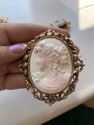 what is cameo jewelry nelson coleman