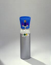 Cette bouteille est adaptable avec la recharge réf : Recharge Oxygene 500l Offre Bouteille D Oxygene Chez Brico Cash