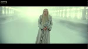 Harry Potter i insygnia śmierci część 2 scena z Dumbledorem - YouTube