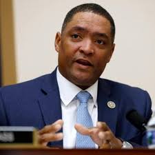 Has Cedric Richmond Resigned Now? Who Is Replacing Him? His Net Worth and Marital Details